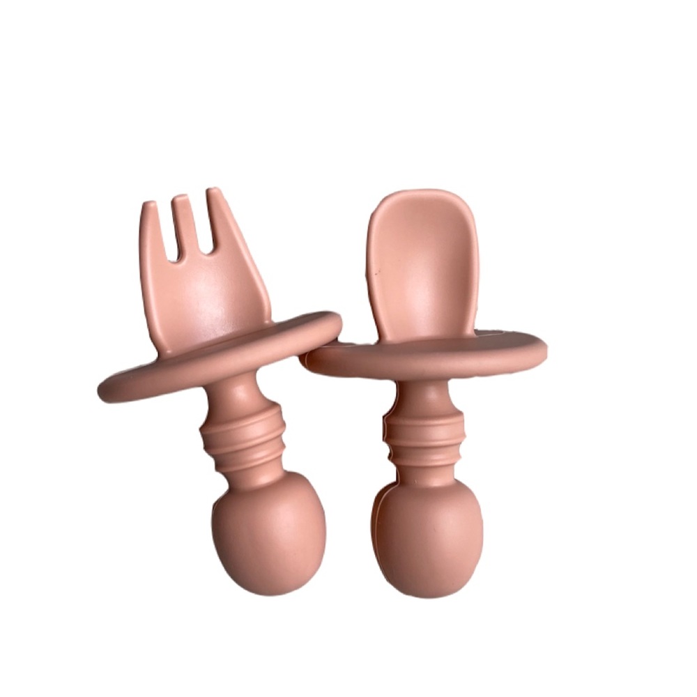 CLOSEOUT HP 6 piece silicone feeding set- Muted Pink - Picture 3 of 9